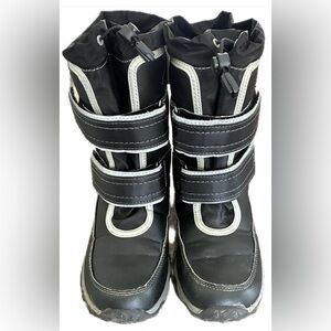 Lands’ End Kids Black Insulated Waterproof Winter Boots Size 2